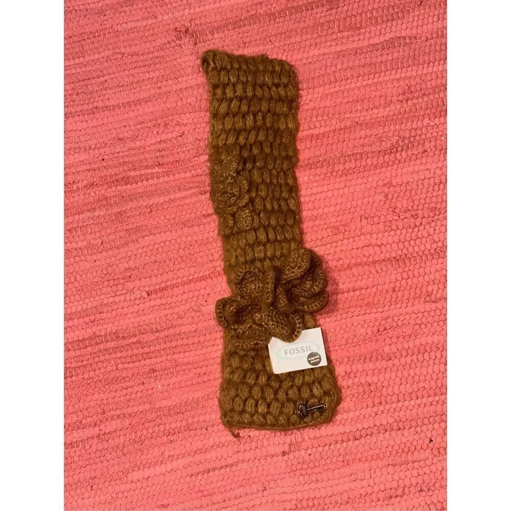 NEW WITH TAGS Fossil Yellow Cable Chunky Knit BEAUTIFUL COLORED Neck Scarf Women